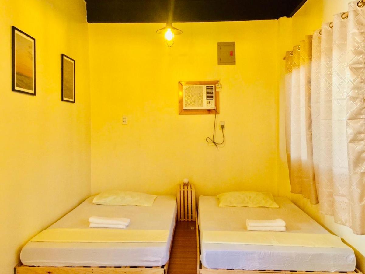 Location One Eighty Bed and Breakfast Bangcusay Exteriör bild